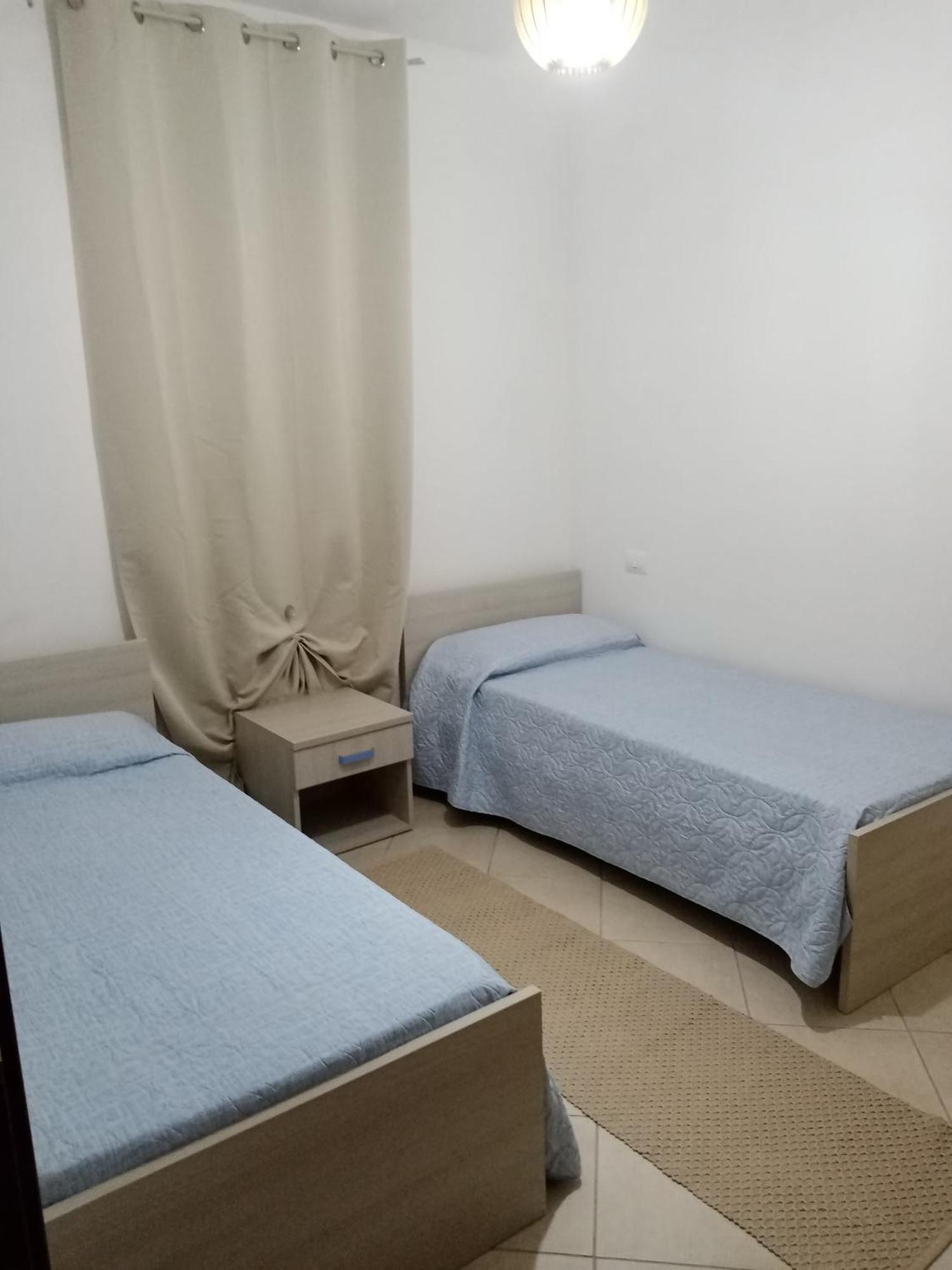 Bed and Breakfast Is Cuccus Masainas Habitación foto